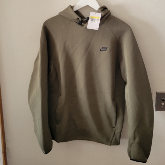 Nike Sportswear Tech Fleece Pullover Hoodie - olive - Picture 10 of 14
